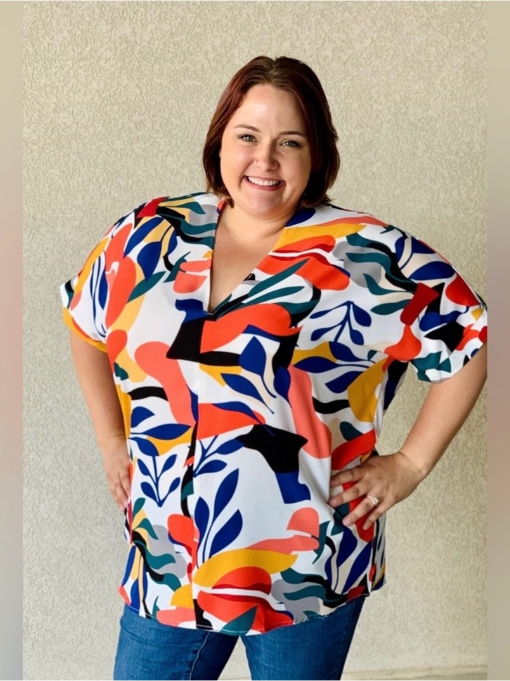 Jodifl Havana Abstract Floral Blouse // Red & Blue Multi // Large